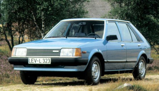 Mazda_323_hatchback_5_door_1980_original